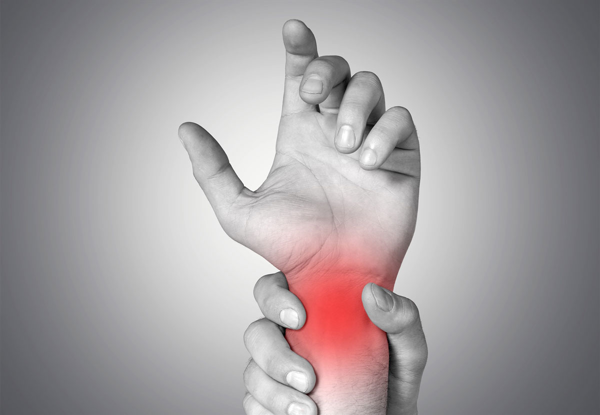 Is Hot or Cold Better for Treating Sore Muscles – Why a Steam Room or Sauna Helps Is Hot or Cold Better for Treating Sore Muscles – Why a Steam Room or Sauna Helps
